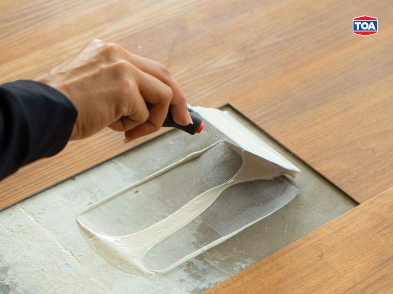 ประโยชน์และข้อควรระวังการใช้กาวลาเท็กซ์